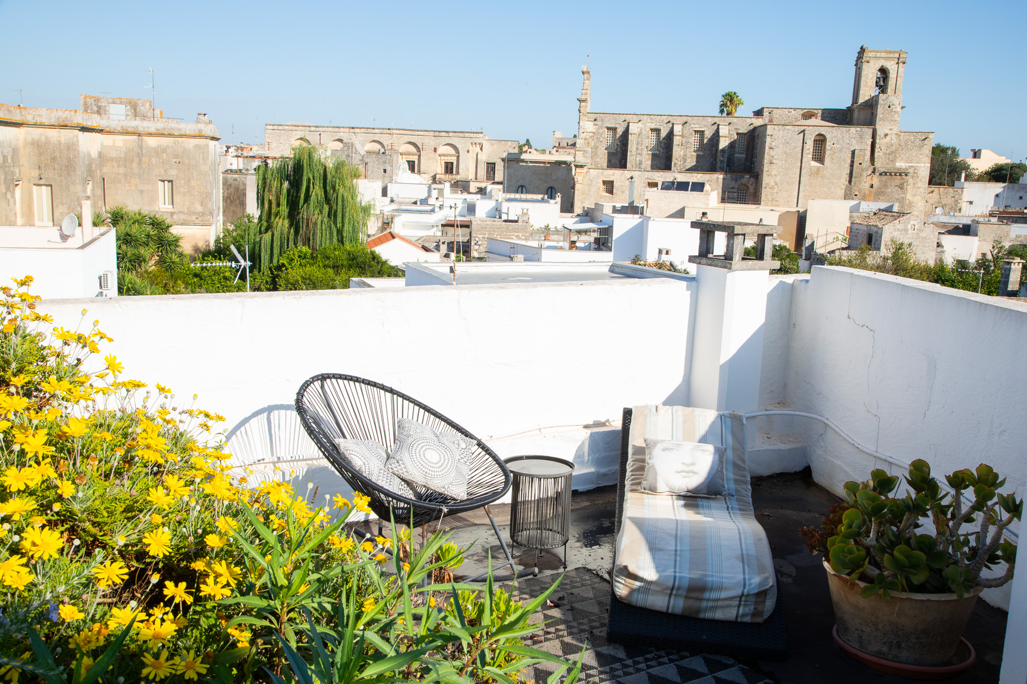 CAPTIVATING TOWNHOUSE IN HISTORIC MURO LECCESE