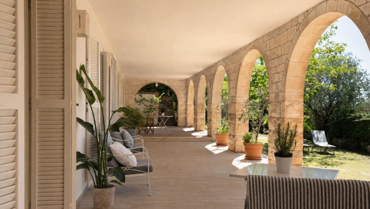 portico4
